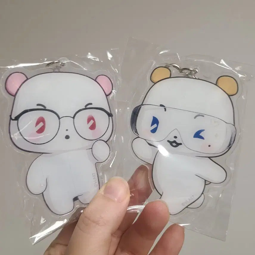 [BUNJANG] PLAVE Mediheal MeMimu Keyring Bundle Set (Mwa, Mimu) / 플레이브 메디힐 므메미무 키링 일괄 (뫄, 미므)
