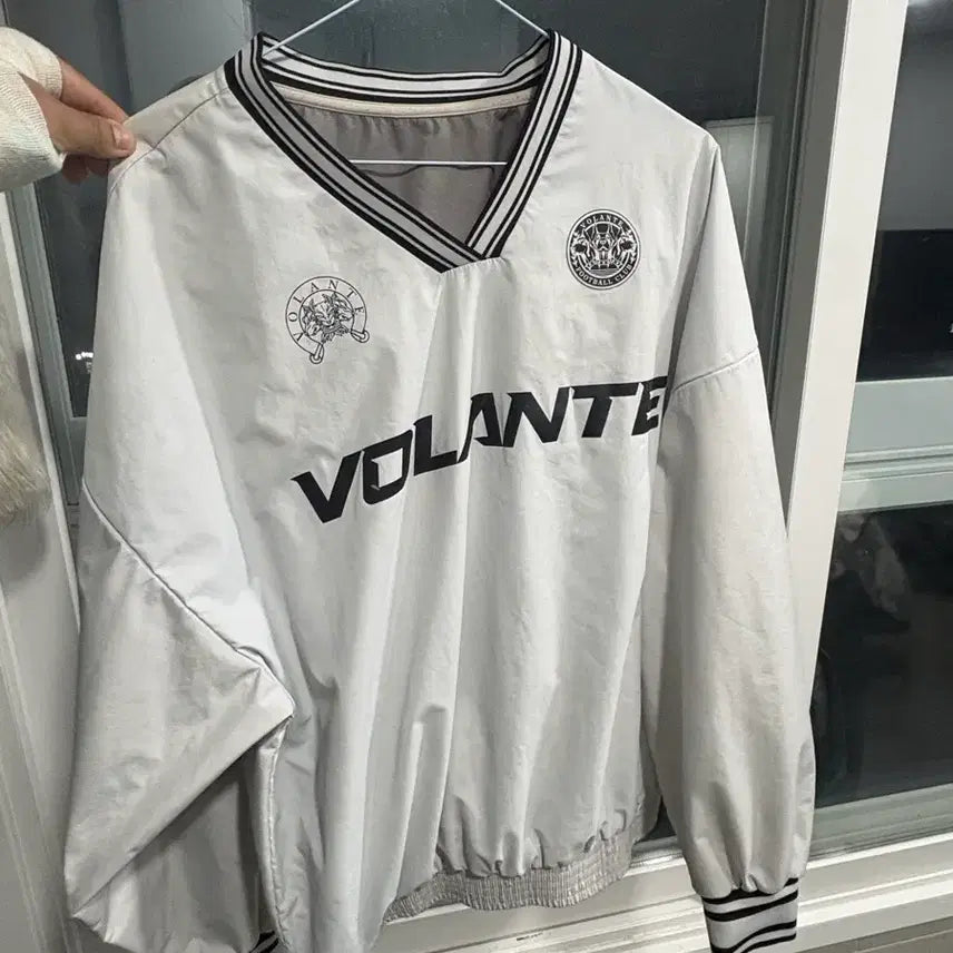 [BUNJANG] VOLANTE White Piste Windbreaker / 볼란테 VOLANTE 화이트 피스테 바람막이 긴팔