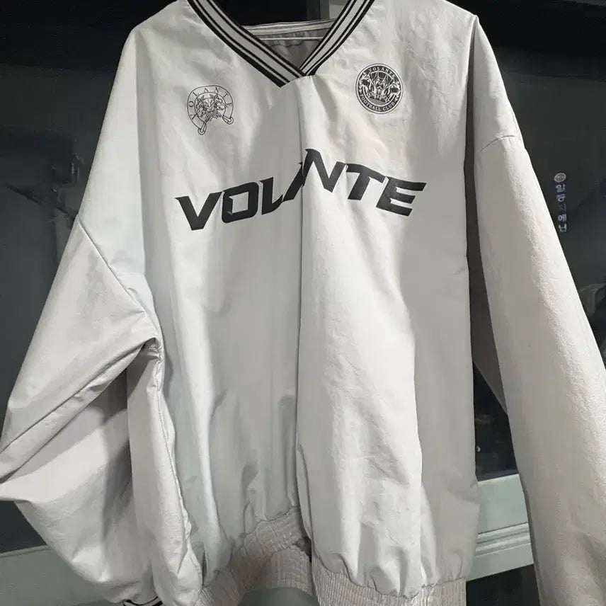 [BUNJANG] VOLANTE White Piste Windbreaker / 볼란테 VOLANTE 화이트 피스테 바람막이 긴팔