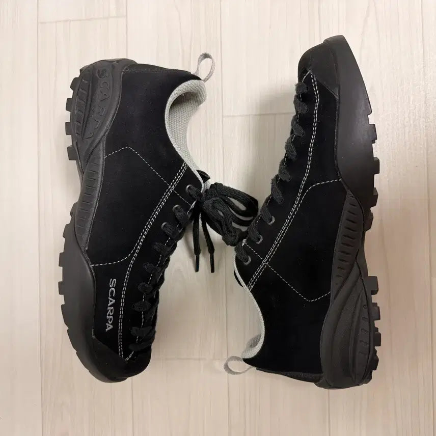 [BUNJANG] Scarpa Mojito Black Hiking Shoes / [39] 스카르파 모히토 블랙 등산화