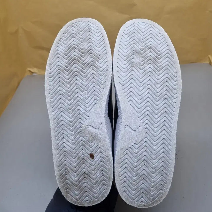 [BUNJANG] Puma Club Sneakers 245 / 푸마 클럽 운동화245