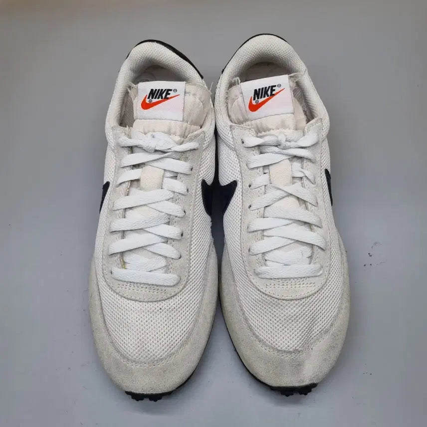 [BUNJANG] Nike Tailwind 79 Sneakers 255 / 나이키 테일윈드79 운동화255