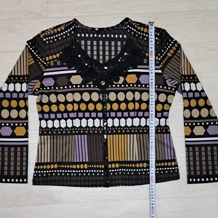 [BUNJANG] Pattern Lace Blouse / 패턴 레이스 블라우스