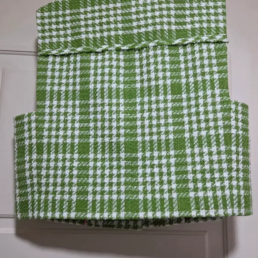 [BUNJANG] Lucky Chouette Tweed Vest / 럭키슈에뜨 트위드 조끼