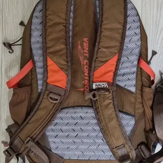[BUNJANG] Nepa Hiking Backpack Brown/Orange / 네파 등산 가방 백팩 브라운/오렌지