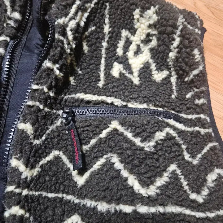 [BUNJANG] thisisneverthat Gramicci Fleece Vest Brown / 디스이즈네버댓 x 그라미치 플리스 베스트 브라운 조끼 후리스