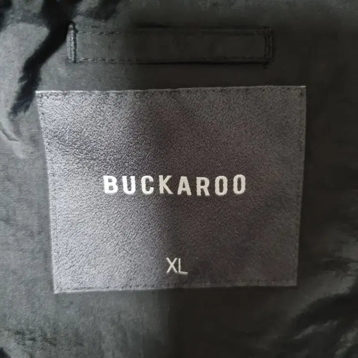 [SOLD OUT] 버카루 자켓