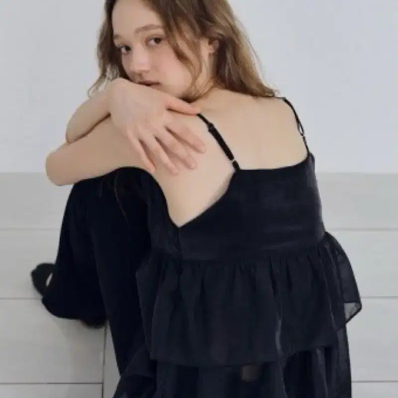 [BUNJANG] LILICOTS Glossy Bustier / 릴리코츠 글로시 뷔스티에 glossy bustier