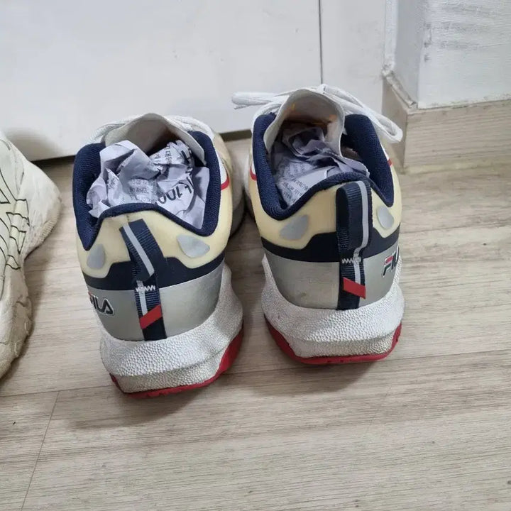 [BUNJANG] MLB Yankees &amp; FILA Bundle Set / MLB청키양키스290+(휠라 FILA 280운동화) 2켤레 일괄
