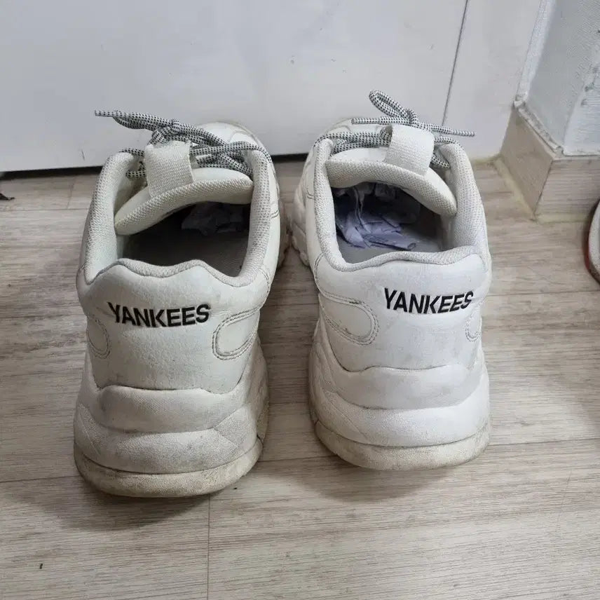 [BUNJANG] MLB Yankees &amp; FILA Bundle Set / MLB청키양키스290+(휠라 FILA 280운동화) 2켤레 일괄
