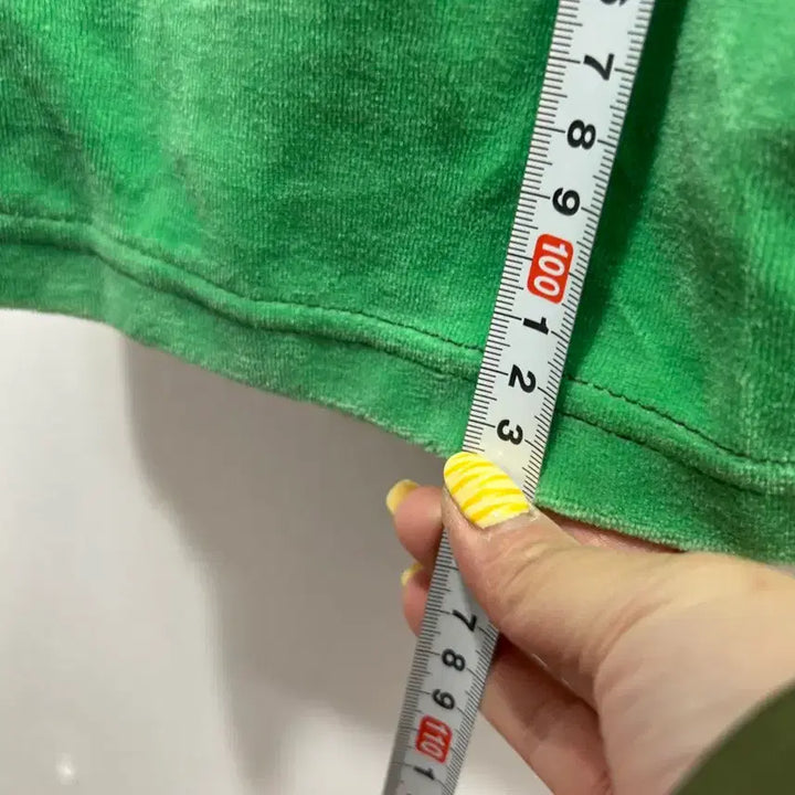 [BUNJANG] Green Velvet Wide Training Pants / 벨벳 그린 배색 와이드 트레이닝 팬츠