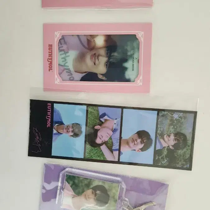 [BUNJANG] Byeon Woo Seok YooSimol Poster &amp; Goods Bundle Set / 변우석 유시몰 포스터+굿즈