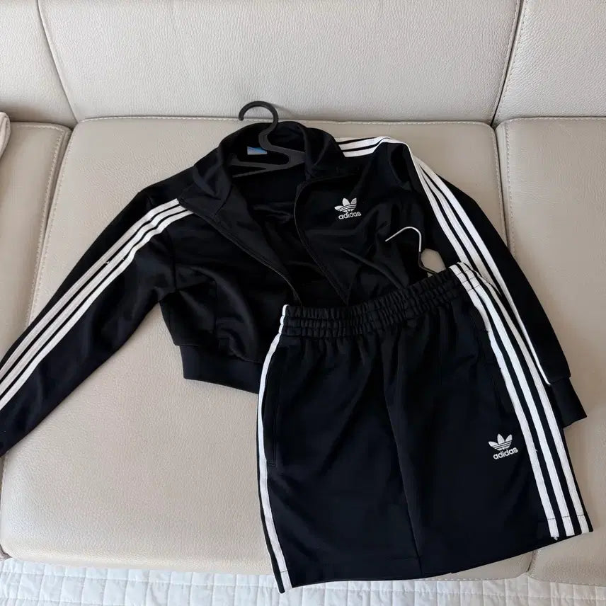 [BUNJANG] Adidas Custom Skirt Set / 아디다스 커스텀 치마 세트