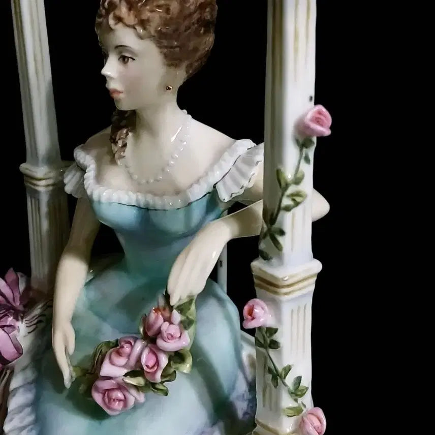 [BUNJANG] Royal Worcester Rebecca Figurine / 영국 로얄우스터 피겨린