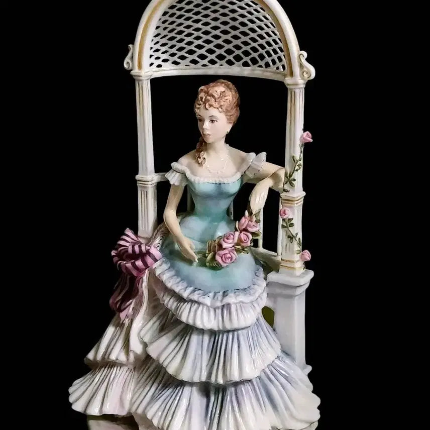 [BUNJANG] Royal Worcester Rebecca Figurine / 영국 로얄우스터 피겨린