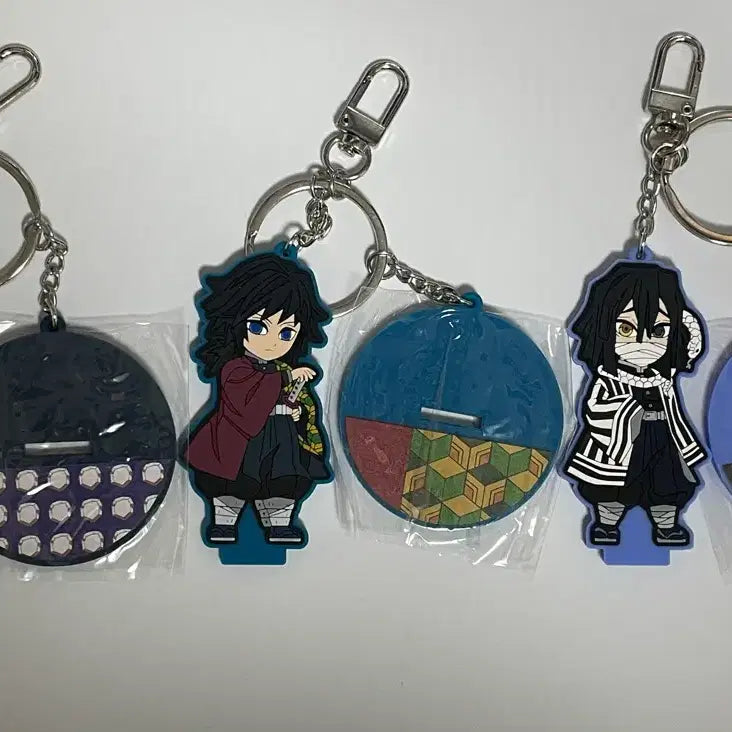 [BUNJANG] Demon Slayer Rubber Keychain Stand / 귀멸의칼날 러버 키링