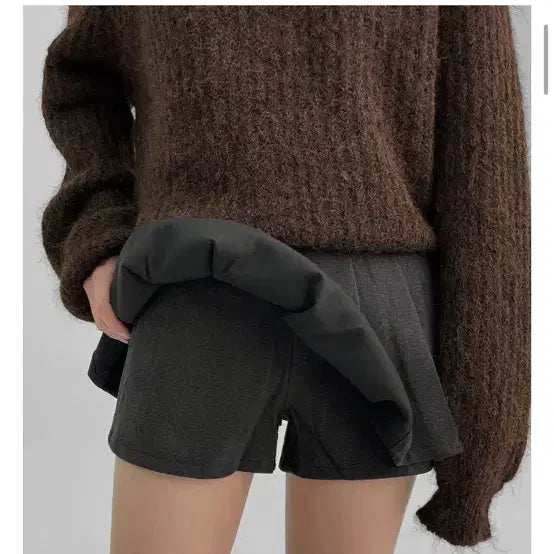 [BUNJANG] Black Up Wool Pleated Mini Skirt Pants (Size S, Black) / 블랙업 모직 플리츠 미니스커트팬츠(s사이즈,블랙)