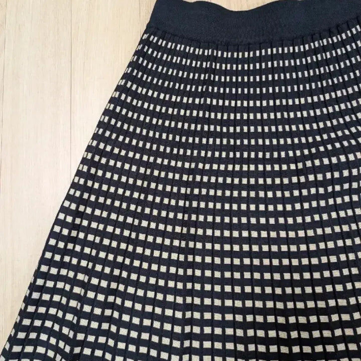 [BUNJANG] Knit Check Pattern Skirt (Size 55-66) / 니트 체크패턴 스커트(55-66)