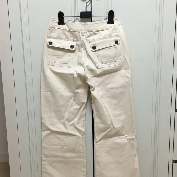 [BUNJANG] Kaindami Bootcut Wide Pocket Pants Beige M / 카인다미 골반볼륨업 부츠컷 와이드 포켓 팬츠 연베이지 M