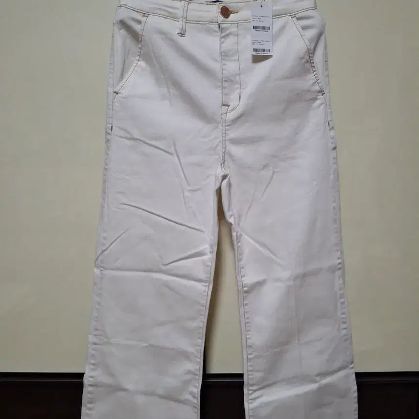 [BUNJANG] Laurel White Wide Pants 76cm New / Laurel 화이트 와이드 팬츠 76cm 새상품