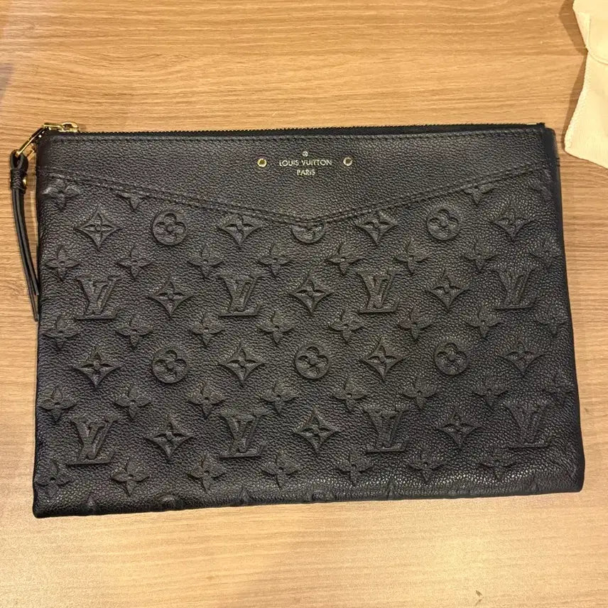 [BUNJANG] Louis Vuitton Empreinte Clutch / 루이비통 앙프렝뜨 클러치