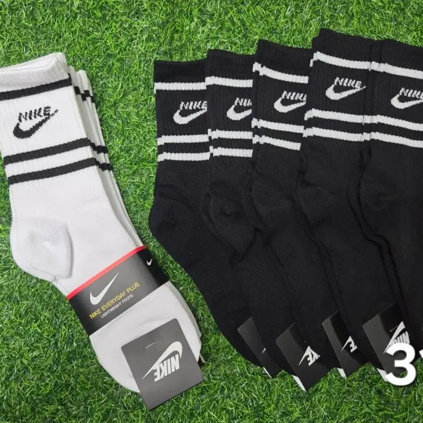 [BUNJANG] Nike Everyday Plus Socks Black/White / 나이키 에브리데이 플러스 양말 블랙/화이트