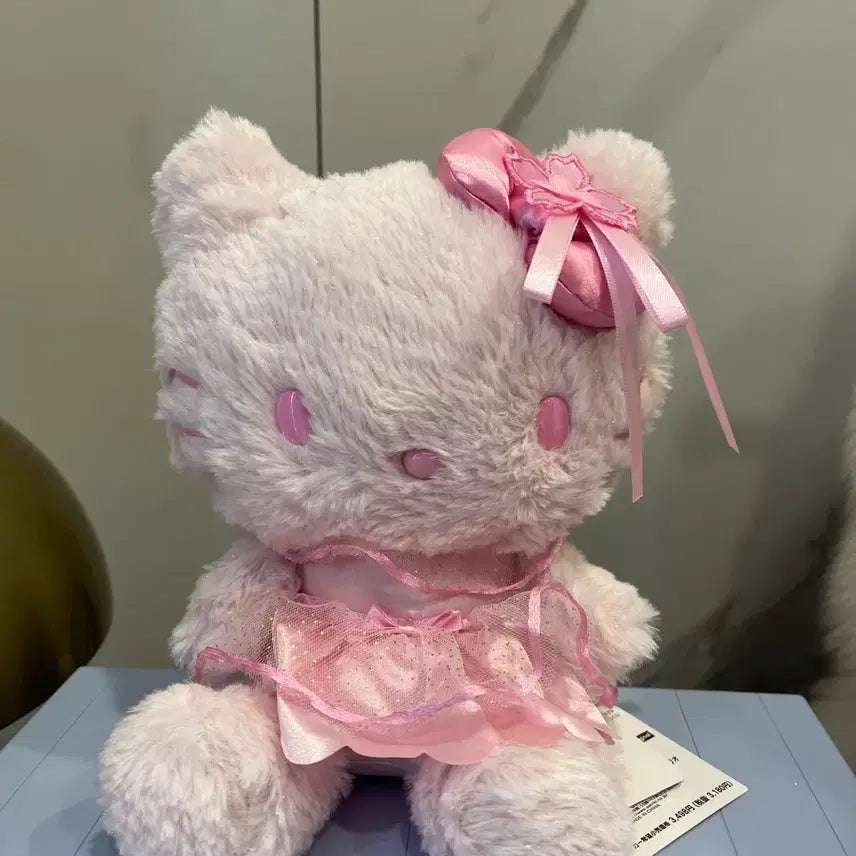 [BUNJANG] Sanrio Sakura Cherry Blossom Kitty Plush New / 26년 산리오 사쿠라 벚꽃 키티 누이 새상품