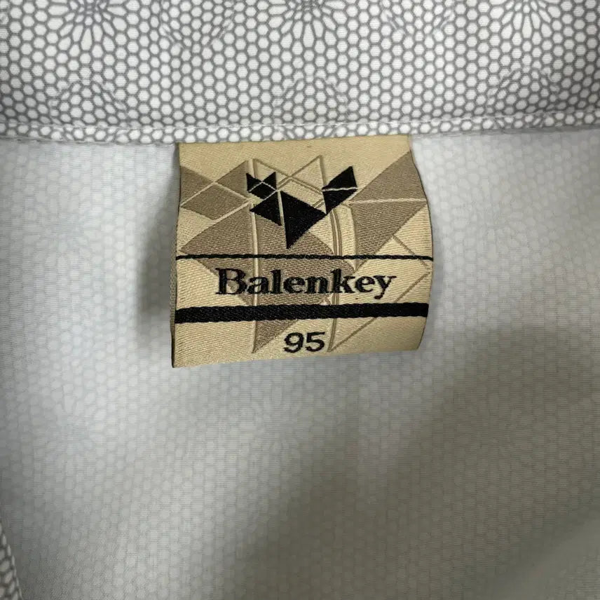 [BUNJANG] Valentino Golf Windbreaker Jacket Jumper / [상의] 발렌키 골프 바람막이 자켓 점퍼