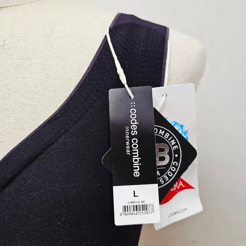 [BUNJANG] Codes Combine BB Bra Seamless Bra Top L Black / (택달린새상품)코데즈컴바인 BB브라 심리스 브라탑 L 블랙 볼륨패드