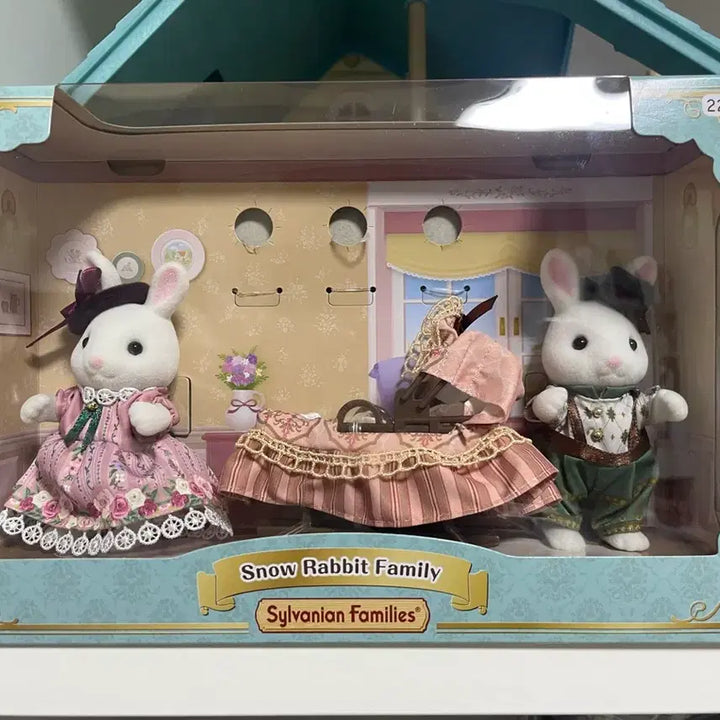 [BUNJANG] Sylvanian Families Snow Rabbit Parents / 실바니안 눈꽃토끼(시로우사기) 부모