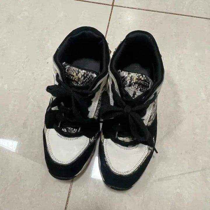 [BUNJANG] Guess Women&