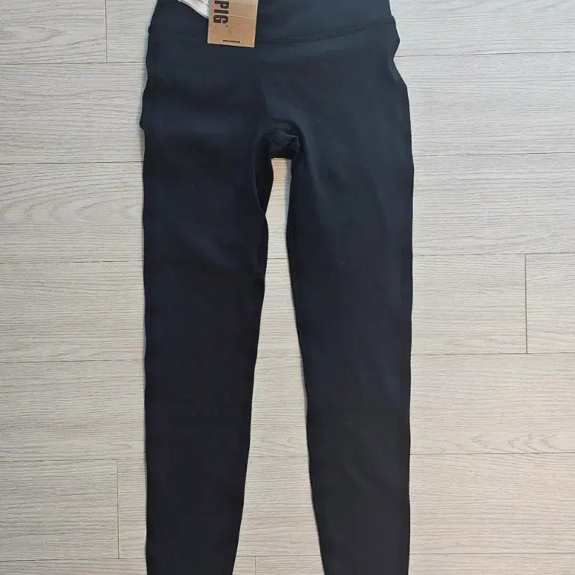 [BUNJANG] Sculpting Black Leggings S / 스컬피그 블랙 레깅스 S