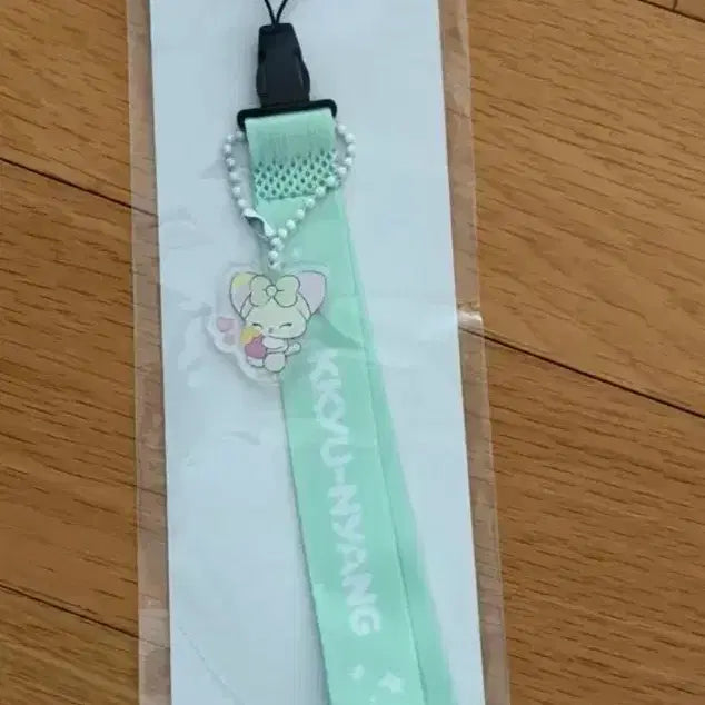 [SOLD OUT] 엔믹스 규진 뀨냥 응원봉 스트랩