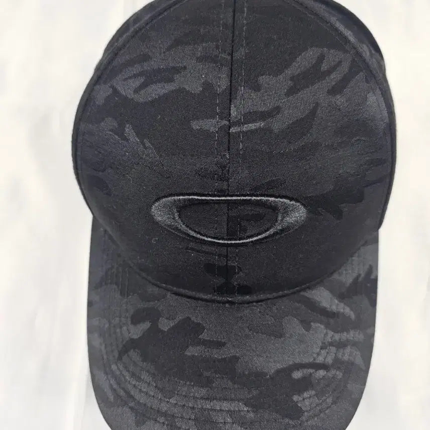 [BUNJANG] Oklica Camo Ball Cap / 오클리카모볼캡
