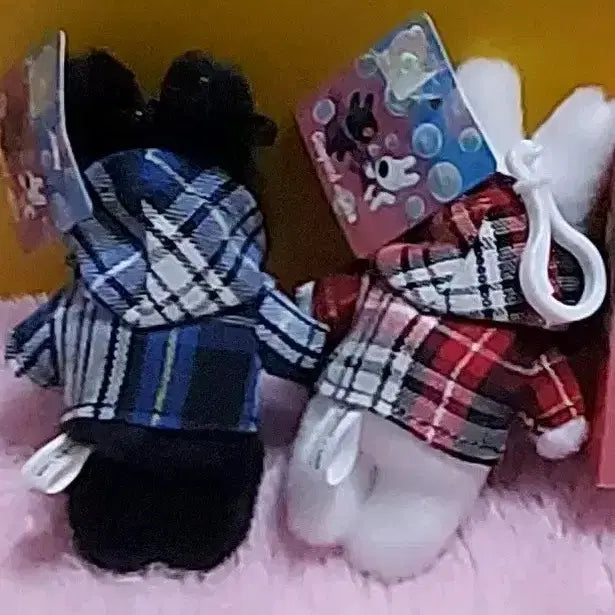 [BUNJANG] Gaspard Lisa Checkered Outfit Keyring Set / 가스파드와리사키링 2종