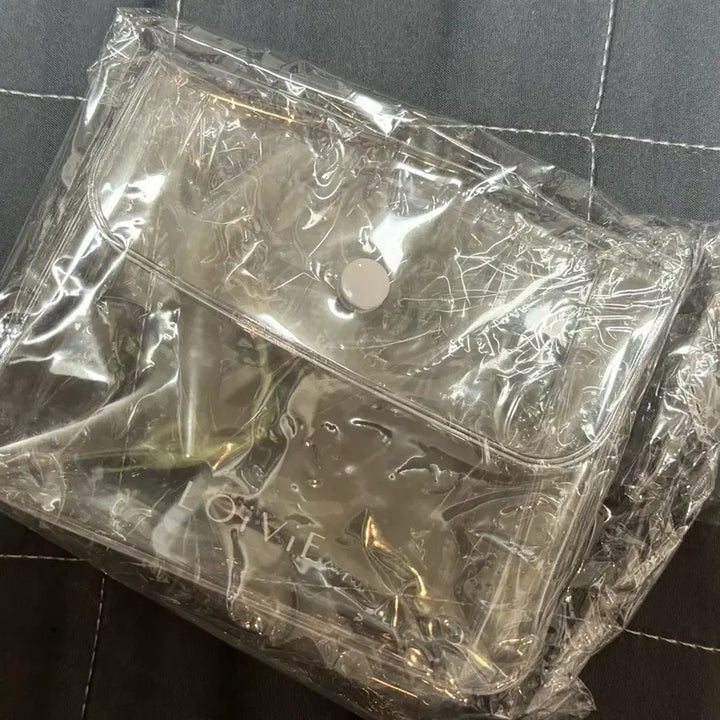 [SOLD OUT] 데이식스 영케이 로이비 포토카드 4장 (+로이비 미니 파우치)