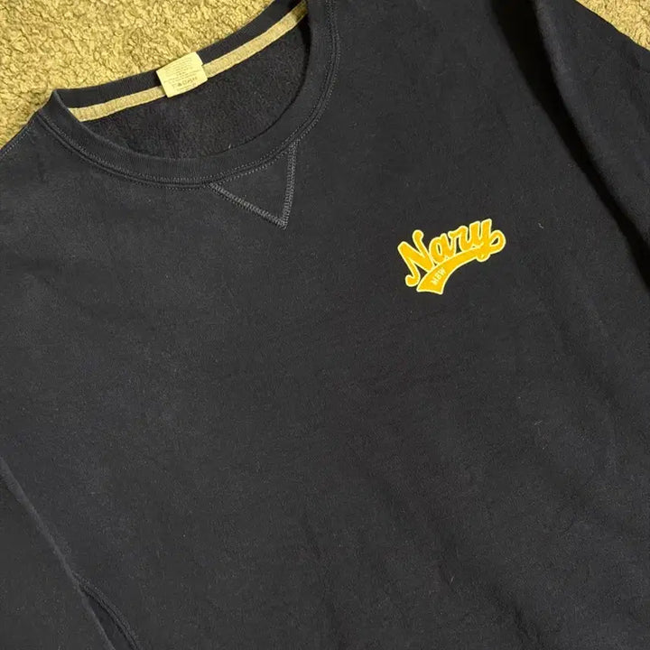 [BUNJANG] Russell Athletic Navy Sweatshirt / 러셀 스웻셔츠 made in Honduras