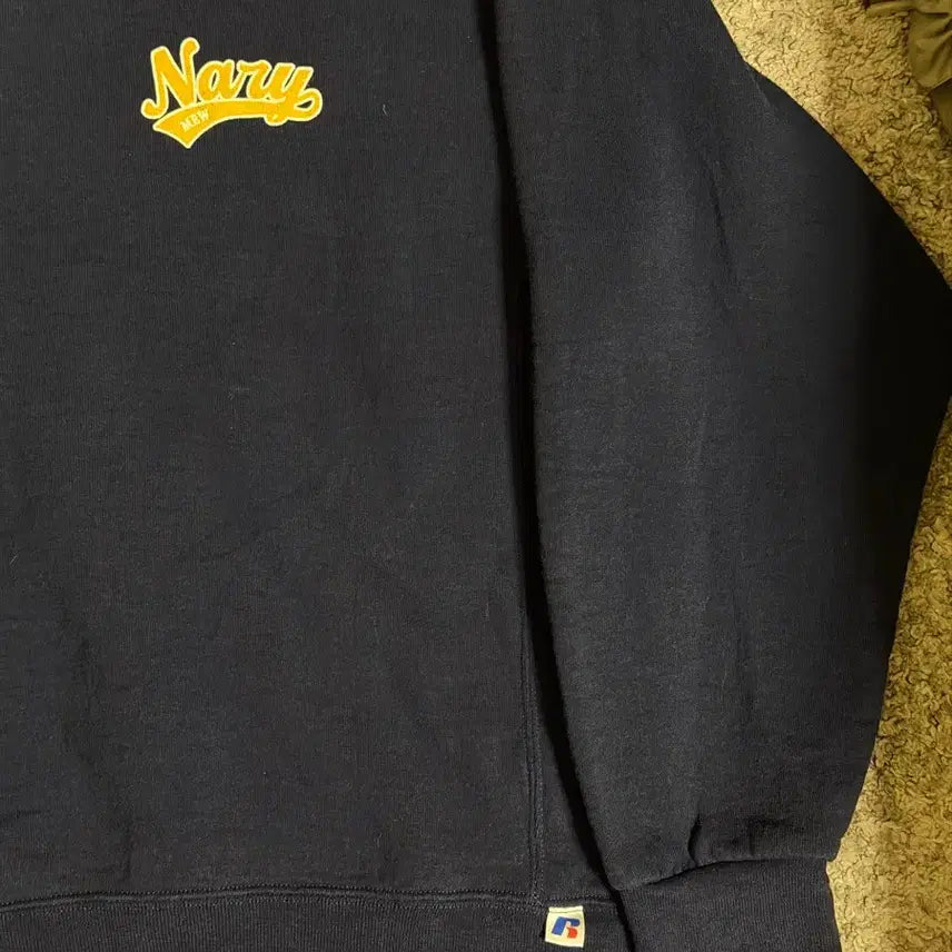 [BUNJANG] Russell Athletic Navy Sweatshirt / 러셀 스웻셔츠 made in Honduras