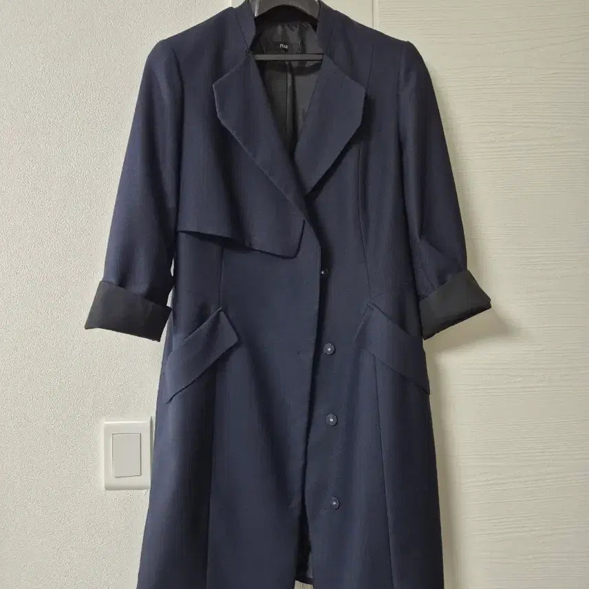 [BUNJANG] Rua Navy Trench Coat Size 66 / Rua 네이비 트렌치 코트입니다사이즈는 66
