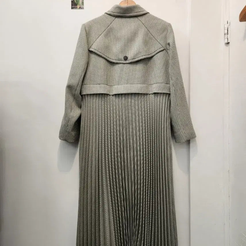 [BUNJANG] Sandro Check Pleated Long Coat / Sandro로 체크 플리츠 롱 코트