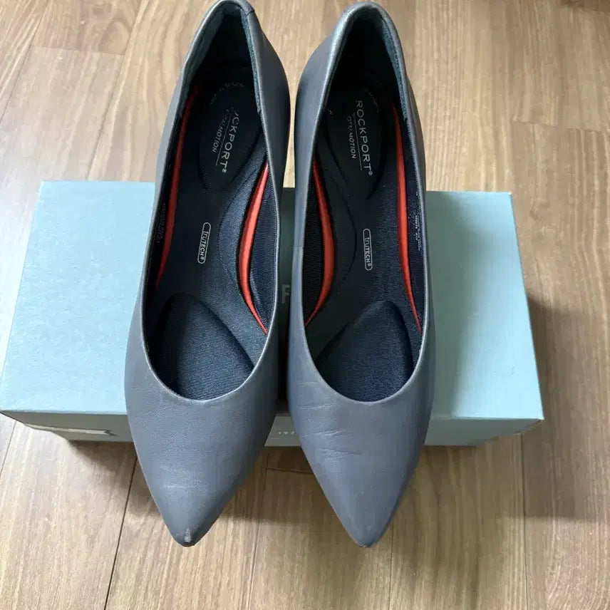 [BUNJANG] Rockport Leather Heels / 락포트 가죽구두 (240)