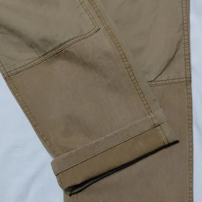 [BUNJANG] R.NEWBOLD Herringbone Work Pants / [L] R.NEWBOLD 알뉴볼드 파라핀 가공 헤링본 워크 팬츠 (카멜)