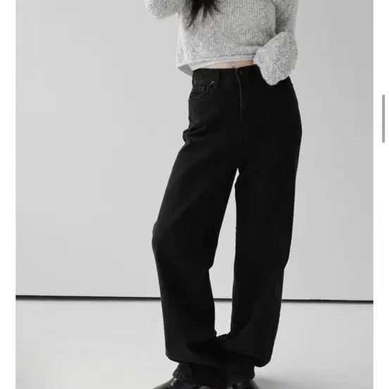 [BUNJANG] D.O.R Crop Blend Knit / 디오어 크롭 블렌드 니트