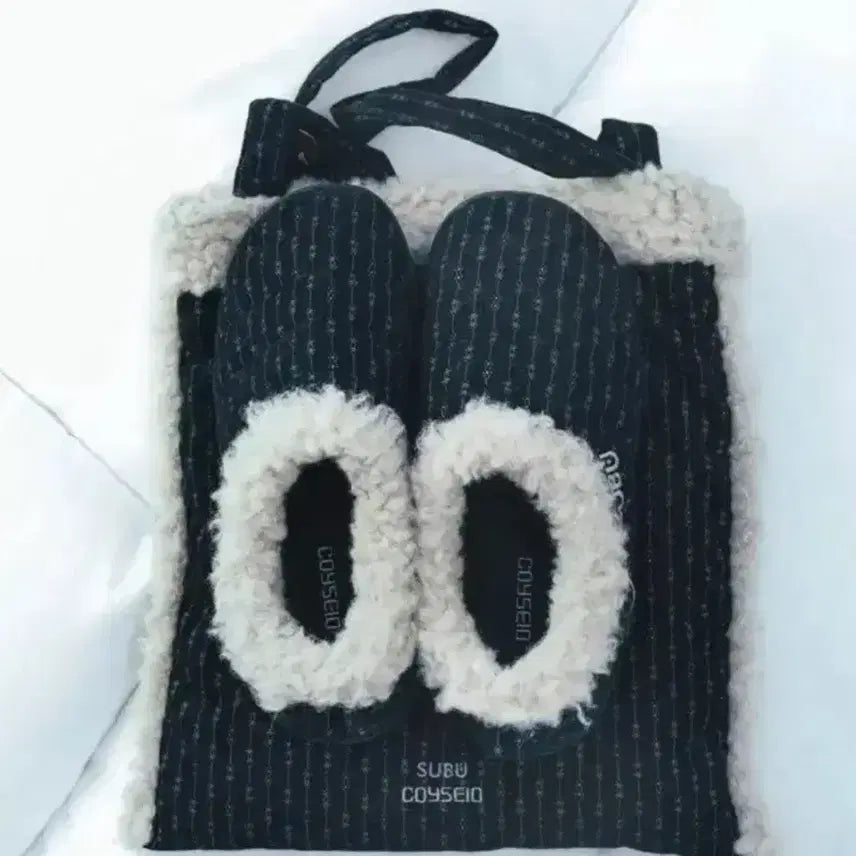 [BUNJANG] Koiseio x Subu Snug Padded Shoes Black / [0사이즈] 코이세이오 스부 스너그 패딩 슈즈 블랙