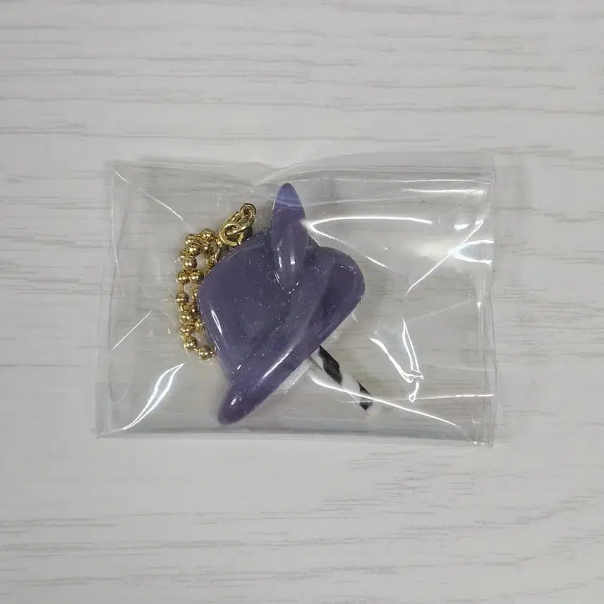 [BUNJANG] Twisted Wonderland Rook Groovy Candy Keyring / 트위스테 루크 그루비캔디 키링