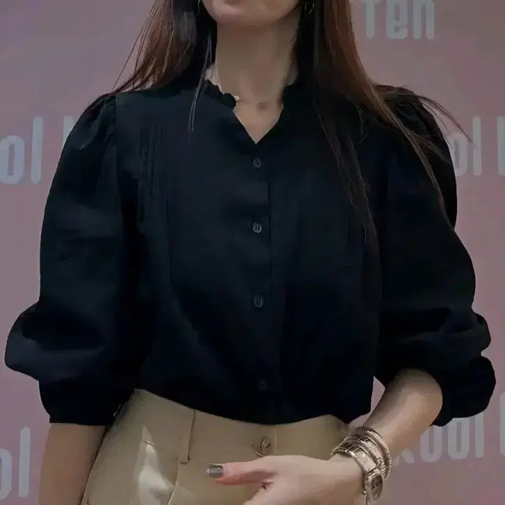 [BUNJANG] LaSong Frill Pintuck Blouse - Black / 라쏭 프릴 핀턱 블라우스 - 블랙