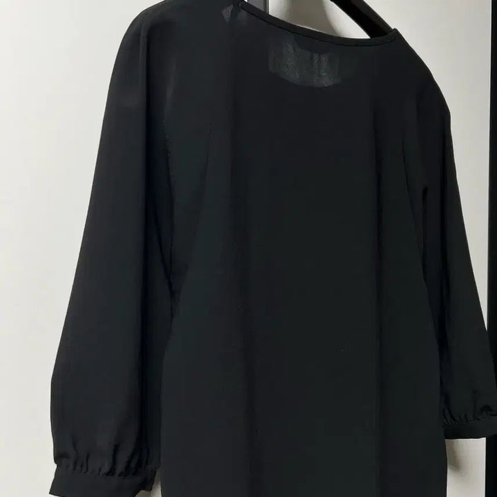 [BUNJANG] High-Quality Fabric Blouse / 원단 좋은 고급 블라우스