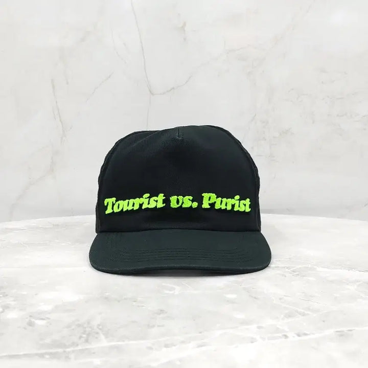 [BUNJANG] Louis Vuitton Monogram Tourist Mesh Cap / 루이비통 LV 모노그램 투어리스트 메쉬 캡 60