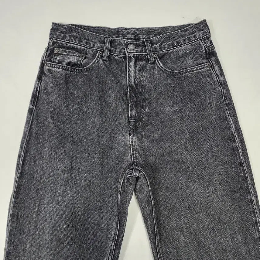 [BUNJANG] COS High-Rise Black Denim Pants / (29)코스 하이라이즈 흑청 데님 팬츠