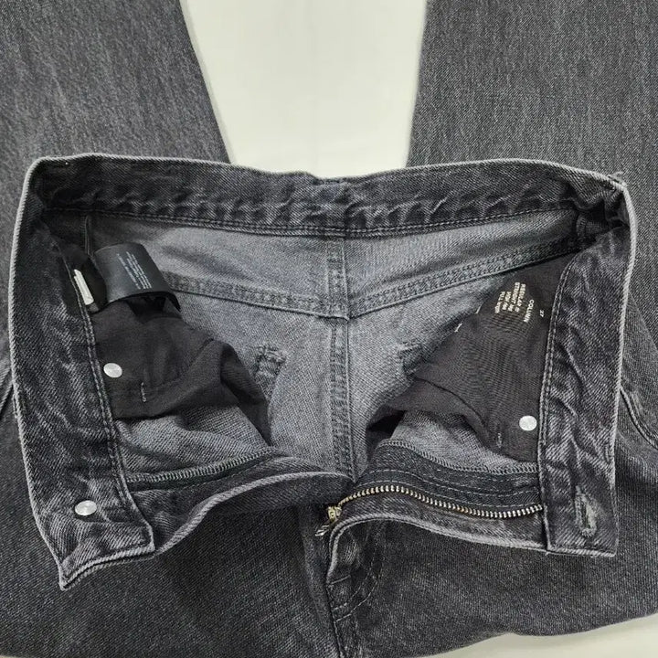 [BUNJANG] COS High-Rise Black Denim Pants / (29)코스 하이라이즈 흑청 데님 팬츠